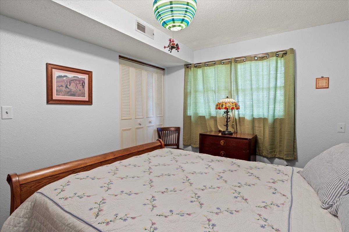 216 Quarterstaff Road Springfield, IL 62704 - Photo 15 of 35 Gallery Image 15