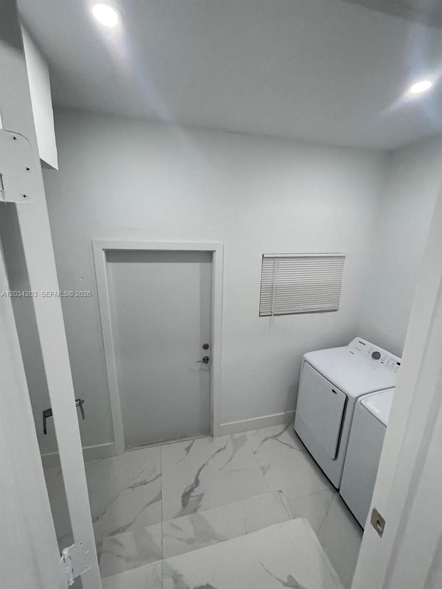 2103 Southwest 60th Avenue, Unit 2 Miami, FL 33155 - Photo 18 of 20