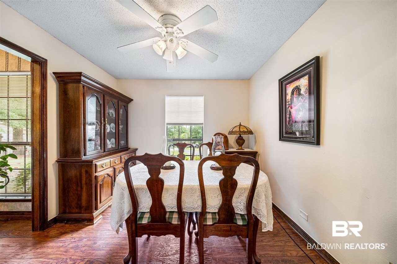 108 Vermell Circle Daphne, AL 36526 - Photo 9 of 38 Dining room