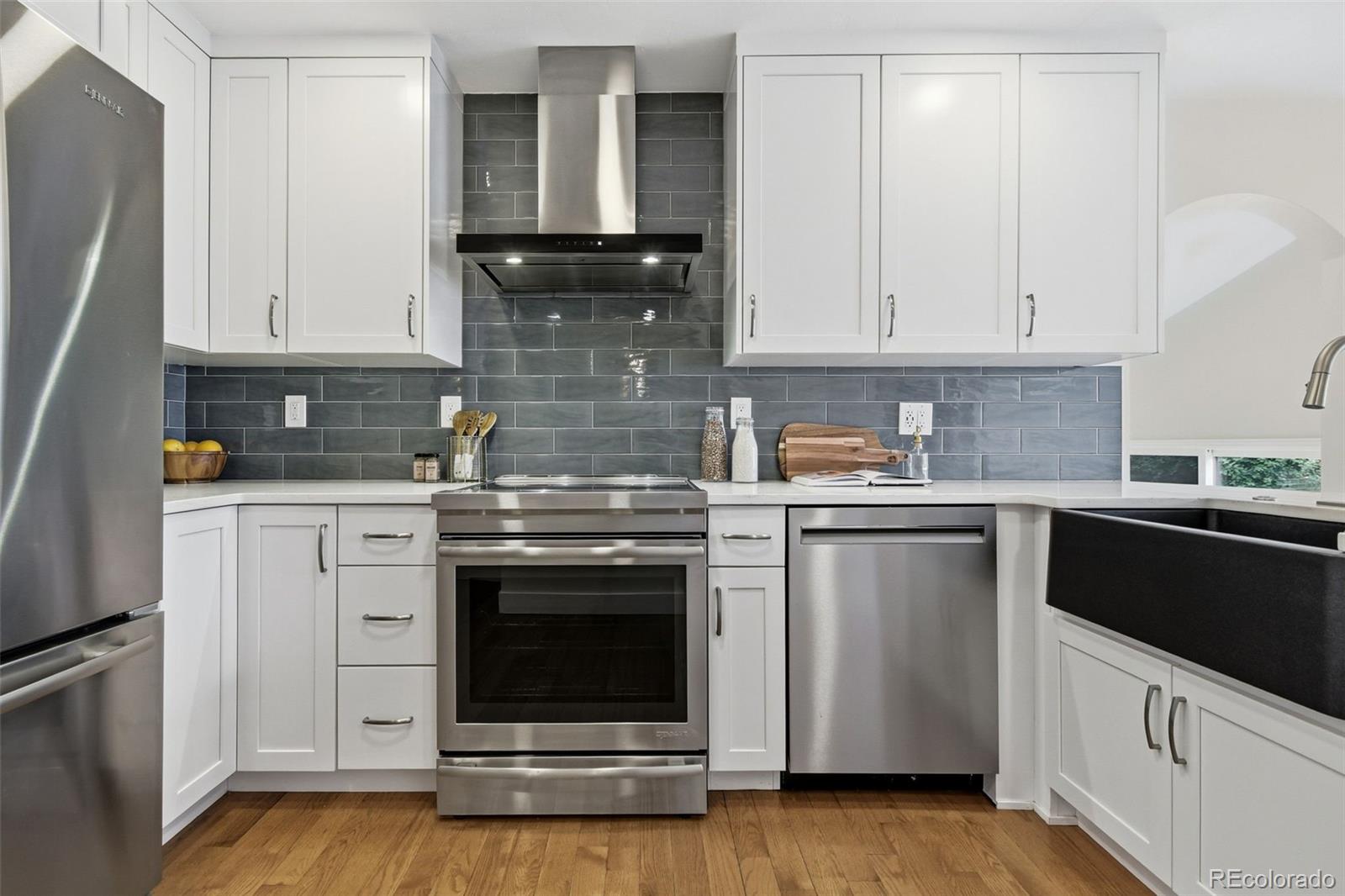 1121 South Cook Street Denver, CO 80210 - Photo 12 of 50