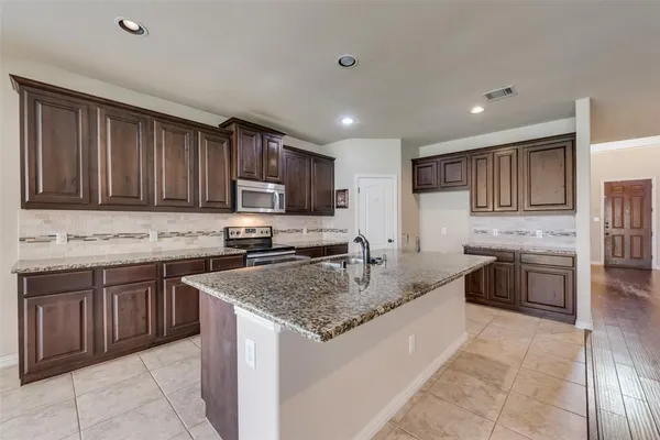 $2,995 | 11213 Amistad Drive, Frisco, TX 75036