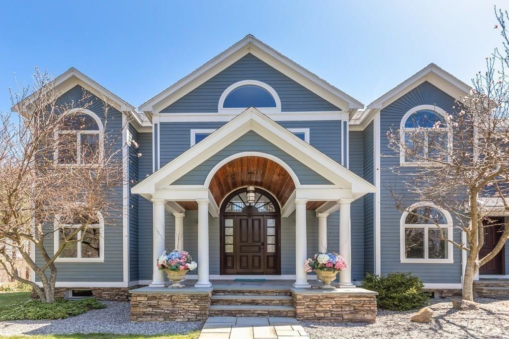 8 Woodland Road Beverly, MA 01915 - Photo 3 of 40 Gallery Image 3