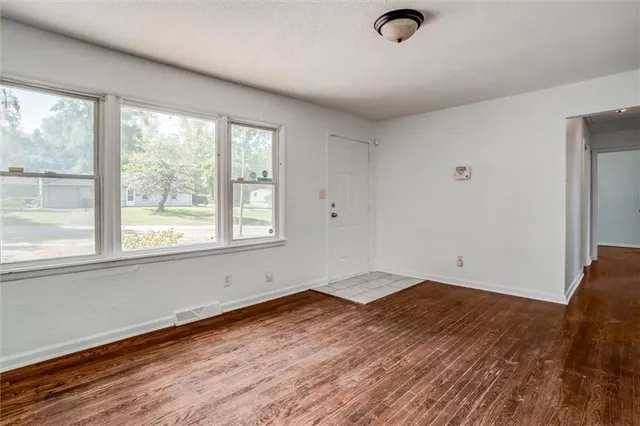 $152,900 | 8410 Ruskin Way, Kansas City, MO 64134