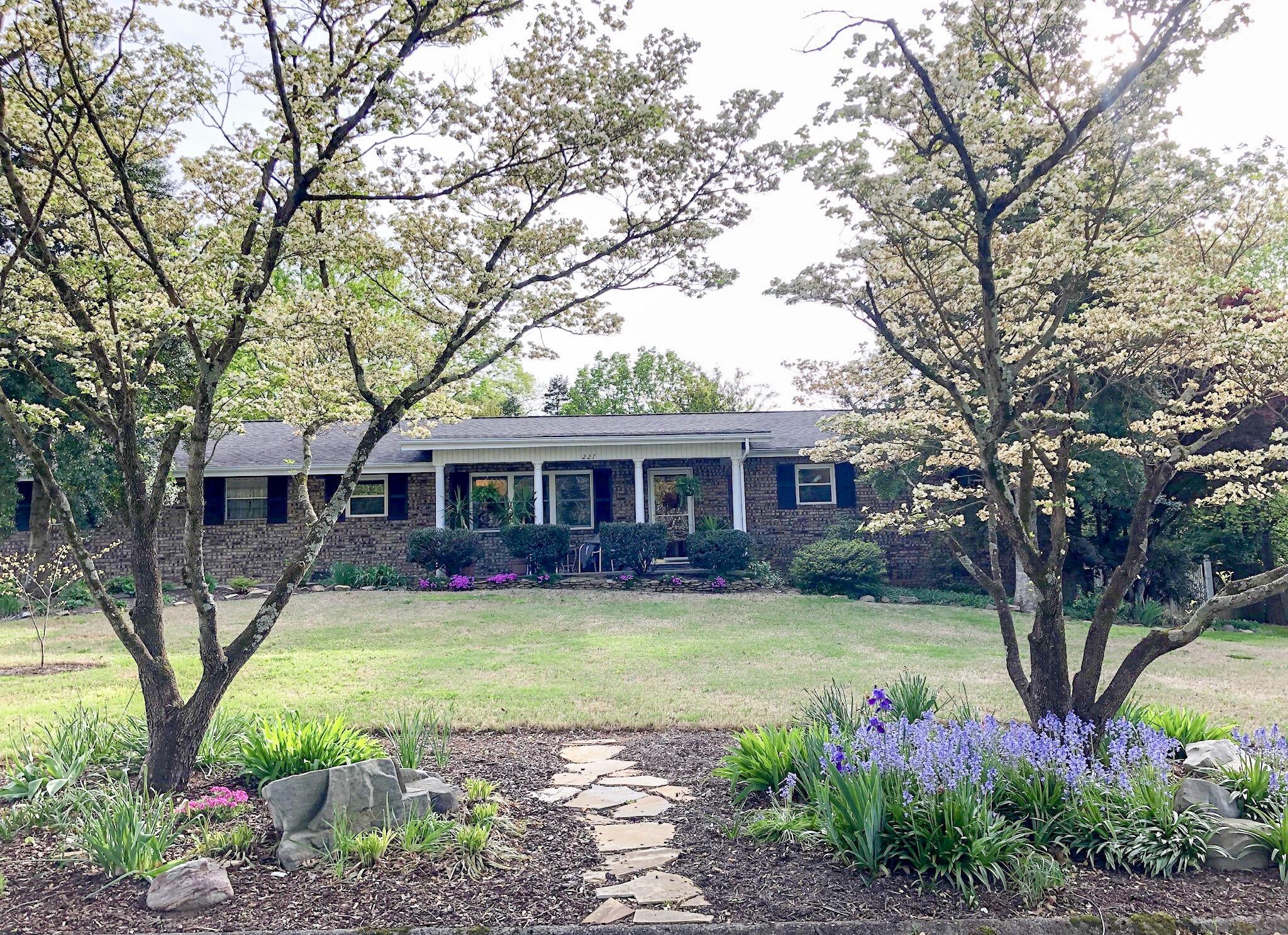 227 Chaho Road Knoxville, TN 37934 - Photo 1 of 29 Front
