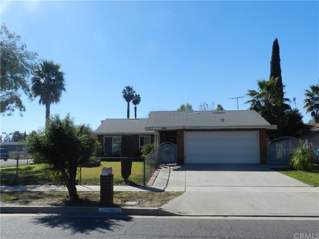 2830 Dorlen Street Riverside, CA 92504 - Photo 2 of 2