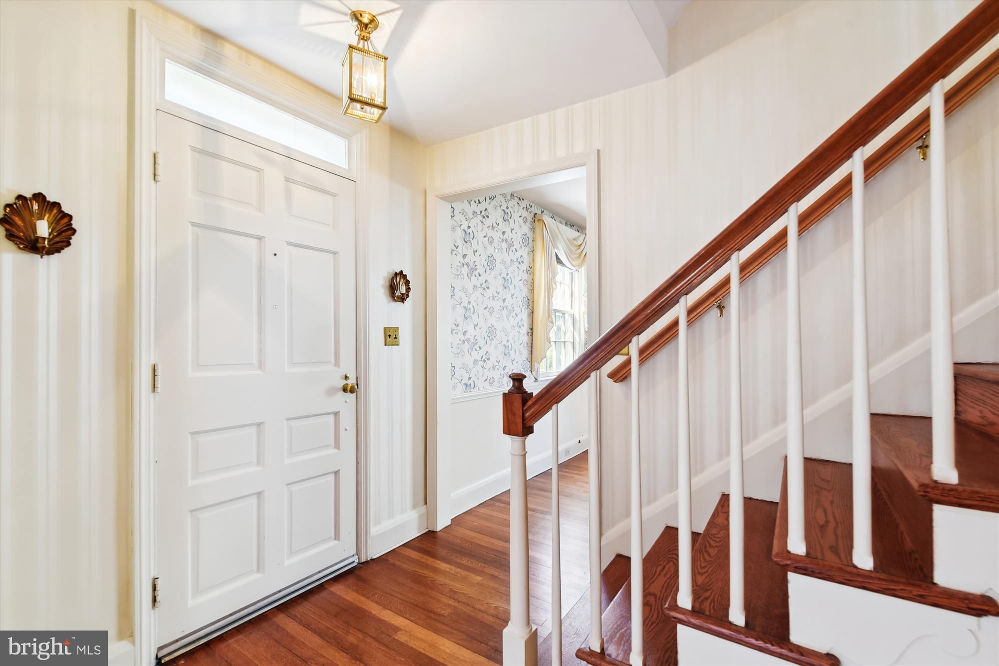 5433 Springlake Way Baltimore, MD 21212 - Photo 4 of 58 a view of an entryway with wooden floor