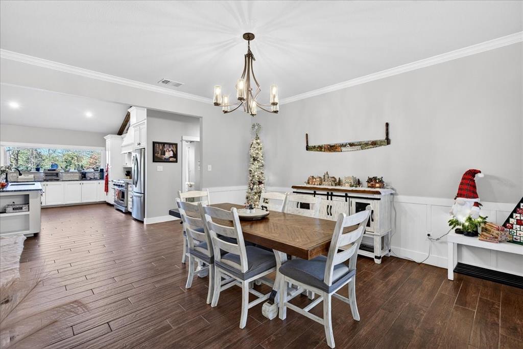 323 County Road 2103 Canton, TX 75103 - Photo 9 of 33