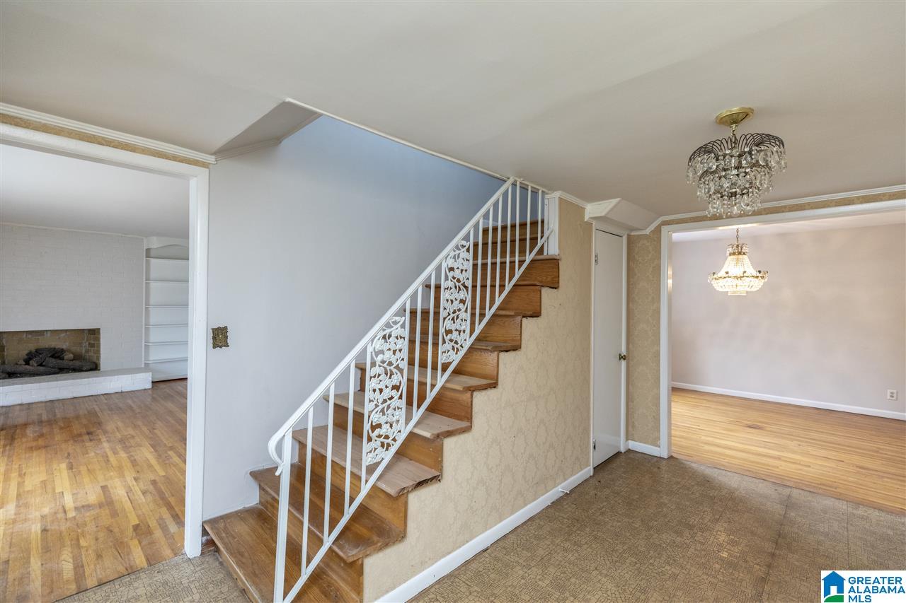 815 Dandridge Road Birmingham, AL 35221 - Photo 29 of 35