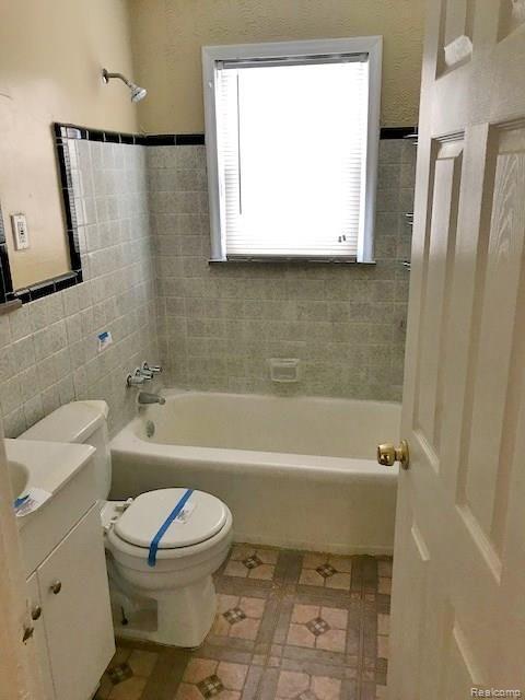 19700 Evergreen Road Detroit, MI 48219 - Photo 6 of 9