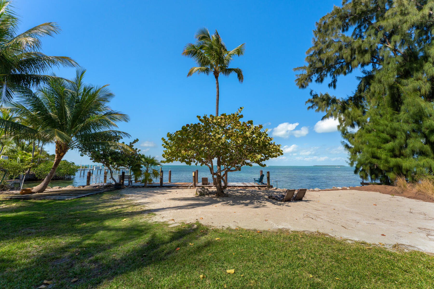 150 List Street Islamorada, FL 33036 - Photo 24 of 30 Plenty of Room for a Pool