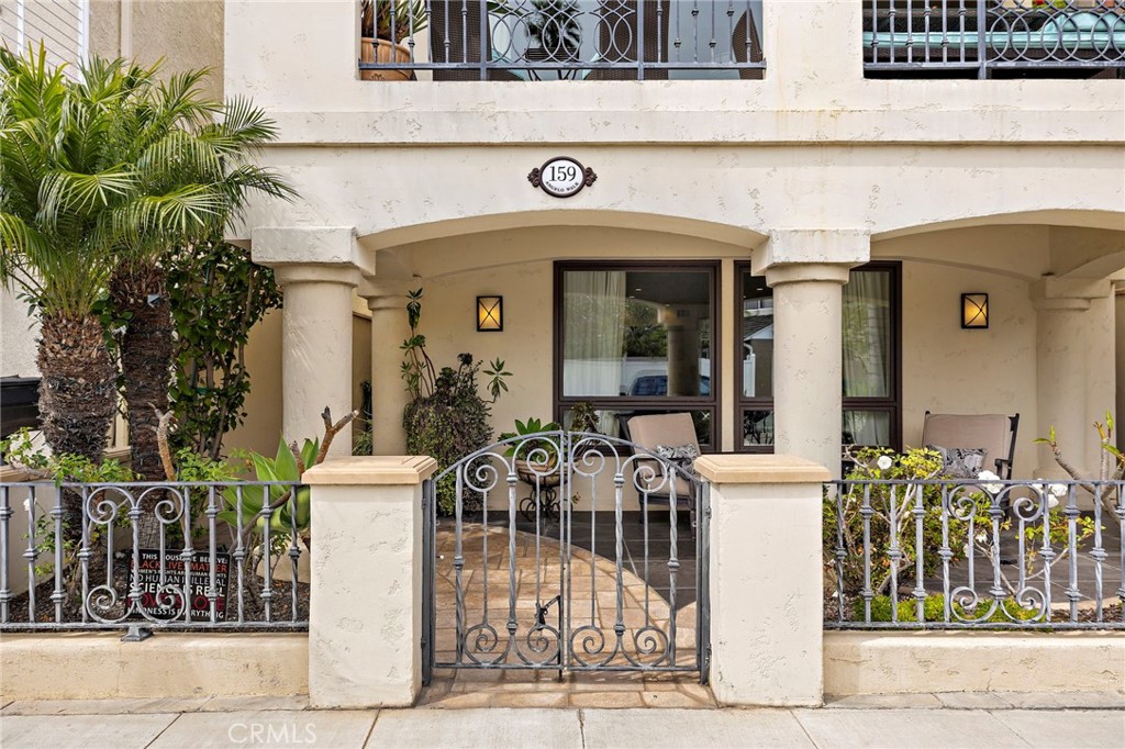 159 Angelo Walk Long Beach, CA 90803 - Photo 3 of 35