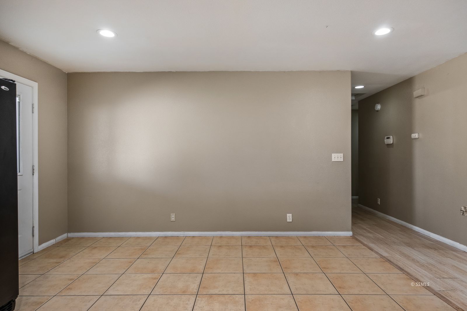 1104 West Coronado Avenue Ridgecrest, CA 93555 - Photo 7 of 21
