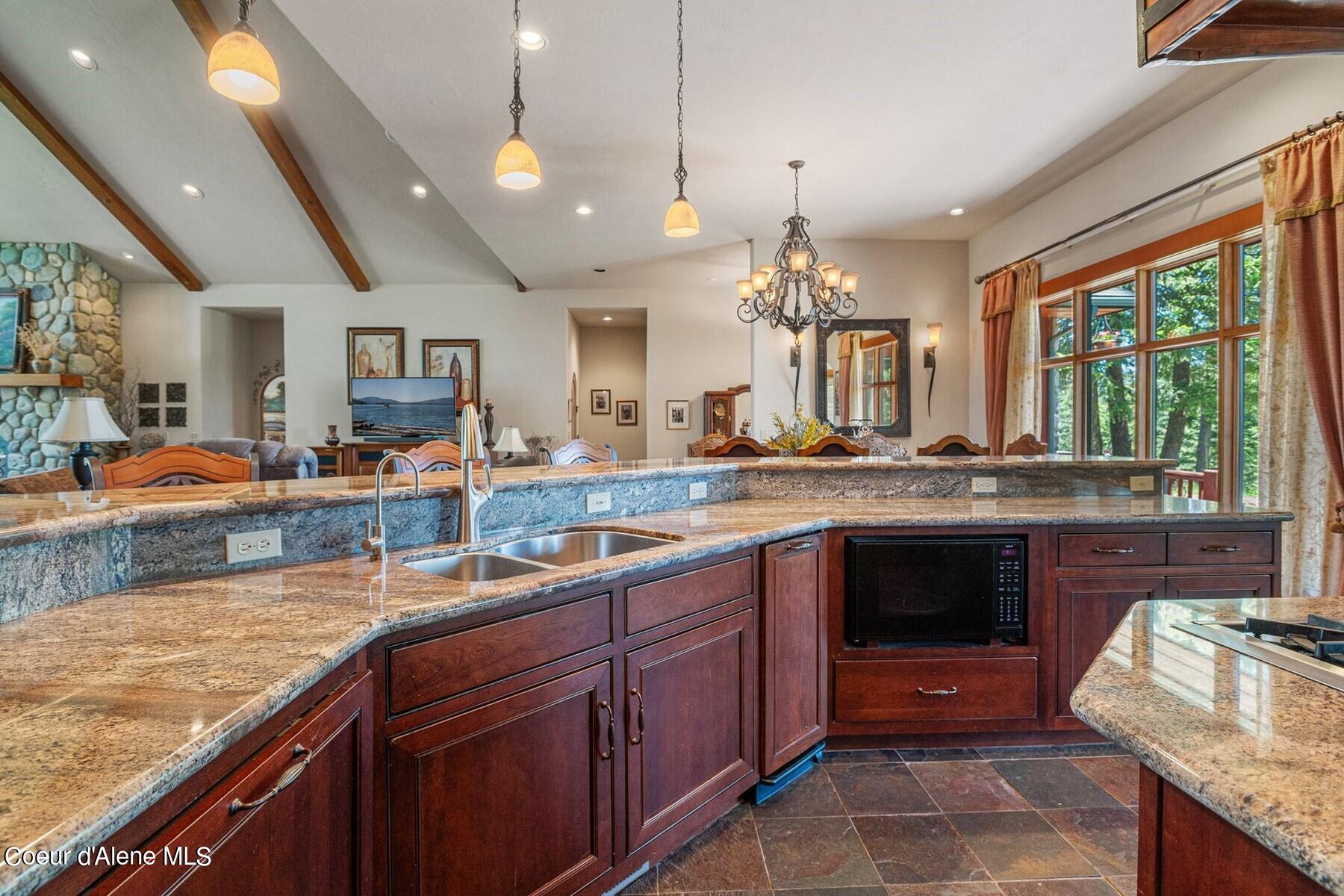 526 Roop Road Cocolalla, ID 83813 - Photo 14 of 110 15jpgSMALL