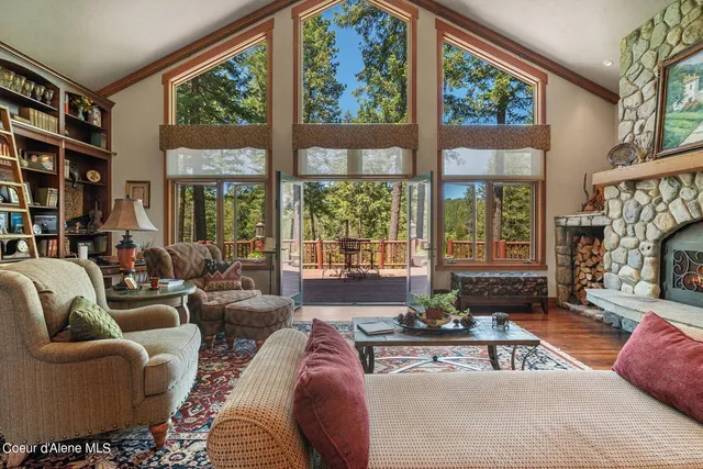 $6,400,000 | 526 Roop Road, Cocolalla, ID 83813