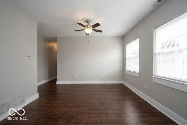 $949 | 2029 North College Avenue, Unit G, Indianapolis, IN 46202