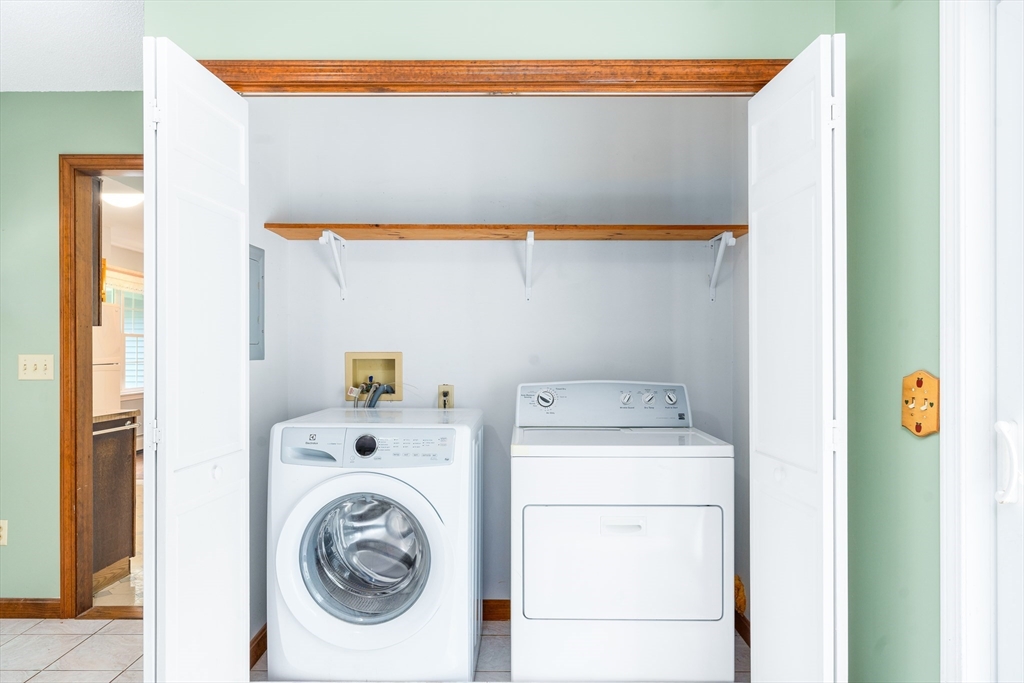 135 Blake Corner Road Phillipston, MA 01331 - Photo 3 of 42 a utility room with dryer and washer