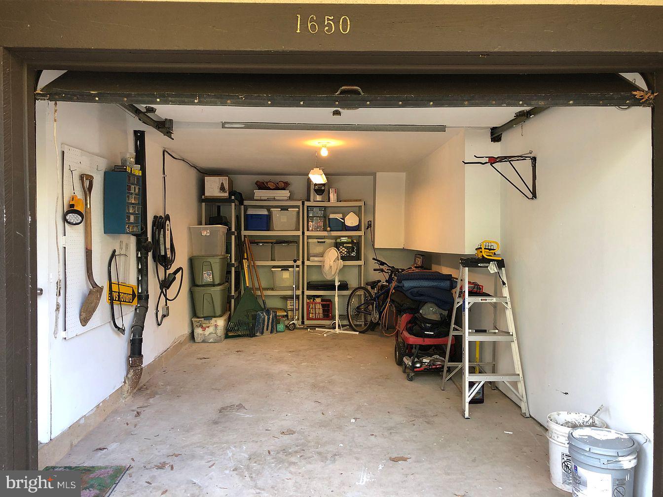 1650 Bentana Way Reston, VA 20190 - Photo 33 of 37 Gallery Image 33