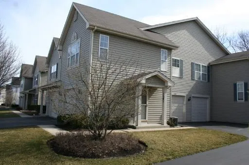 $2,000 | 1281 Orleans Drive, Mundelein, IL 60060