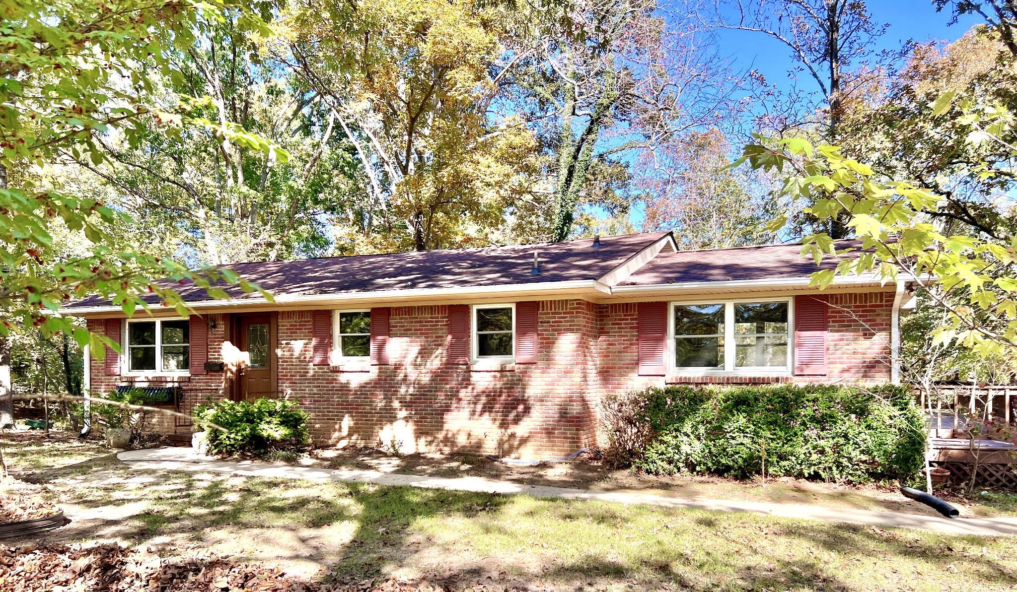 329 Valley View Road Dover, TN 37058 - Photo 2 of 35 front view of house with a yard