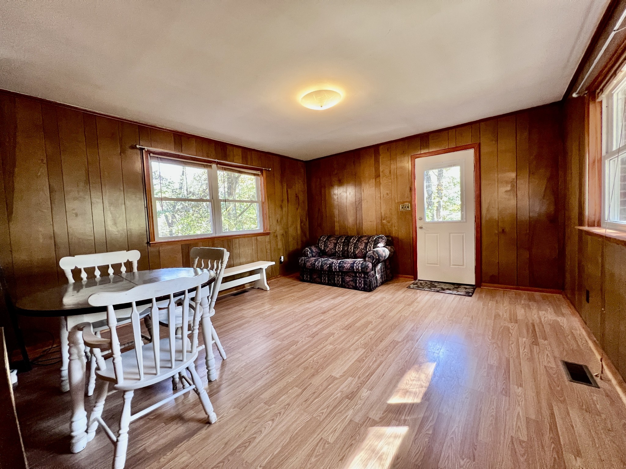 329 Valley View Road Dover, TN 37058 - Photo 25 of 35 a view of a livingroom with furniture window and wooden floor