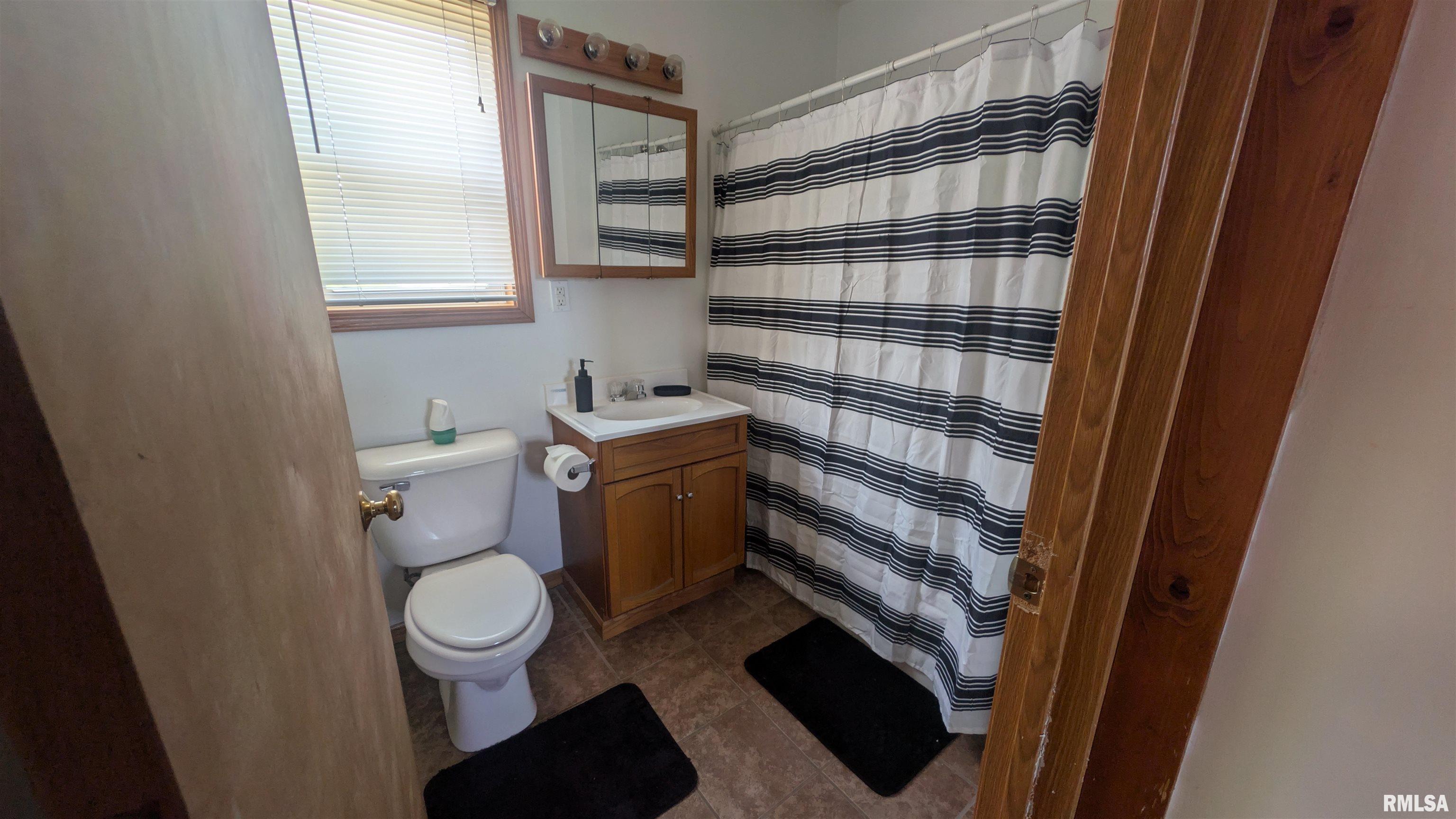 432 West Calhoun Street Macomb, IL 61455 - Photo 17 of 26