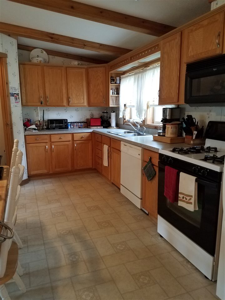 217 Monument Road Hinsdale, NH 03451 - Photo 7 of 28