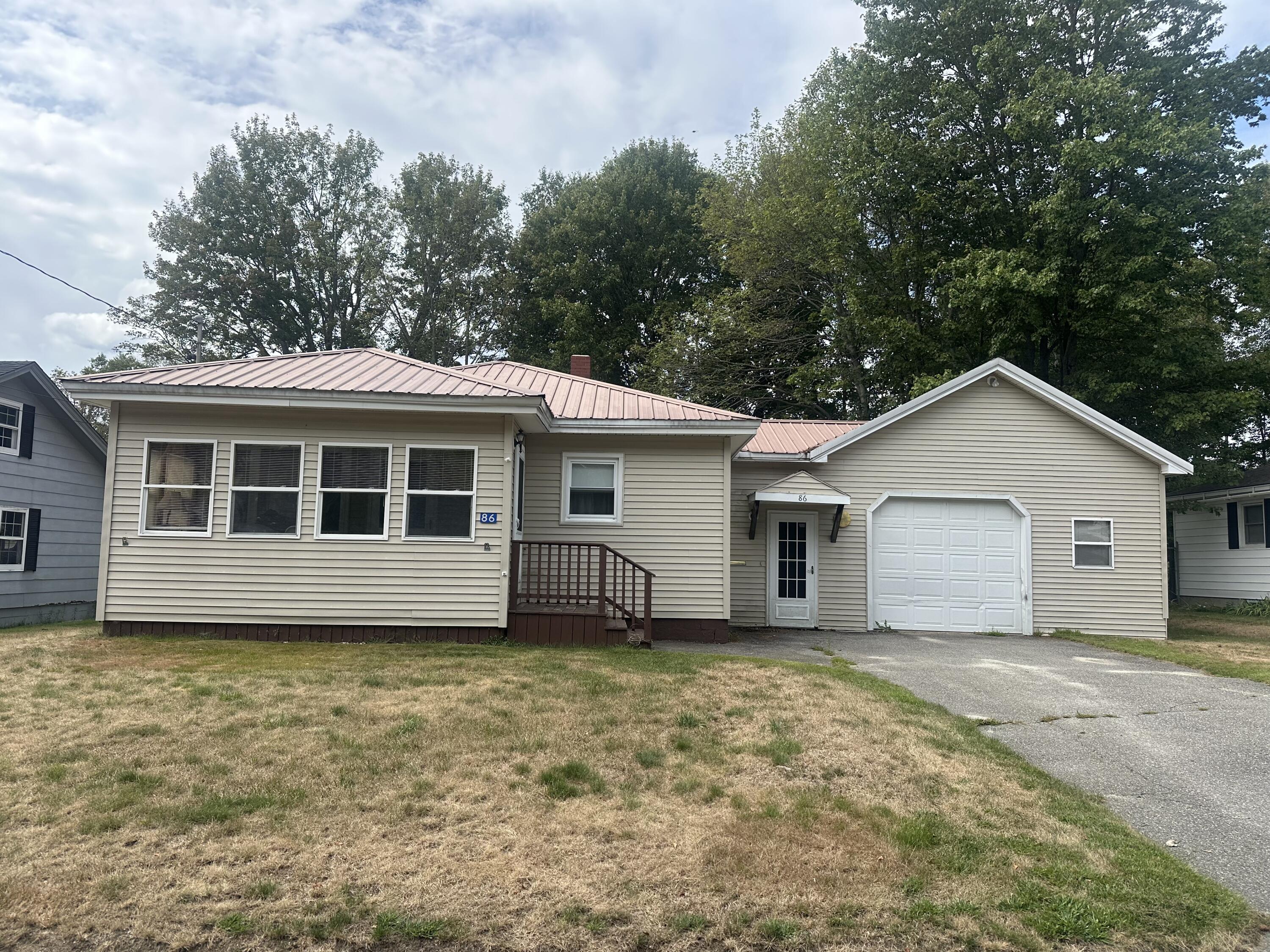 86 Ohio Street Millinocket, ME 04462 - Photo 3 of 25 C6680D71-429A-4D75-8C0D-1D0501BFD0A7