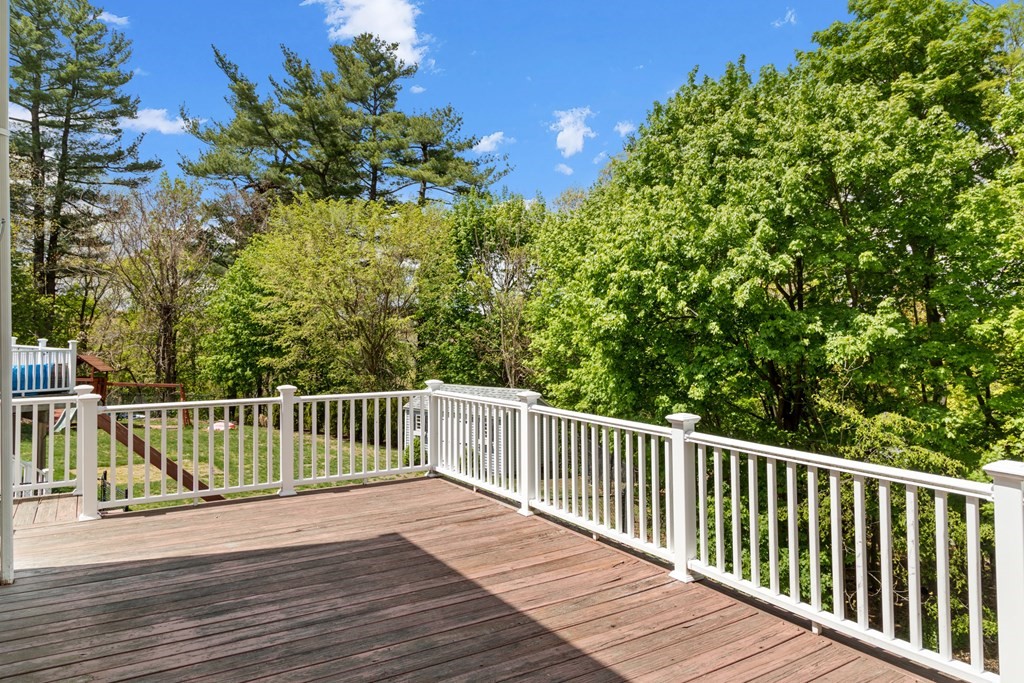 47 Outlook Road Wakefield, MA 01880 - Photo 36 of 42 Gallery Image 36