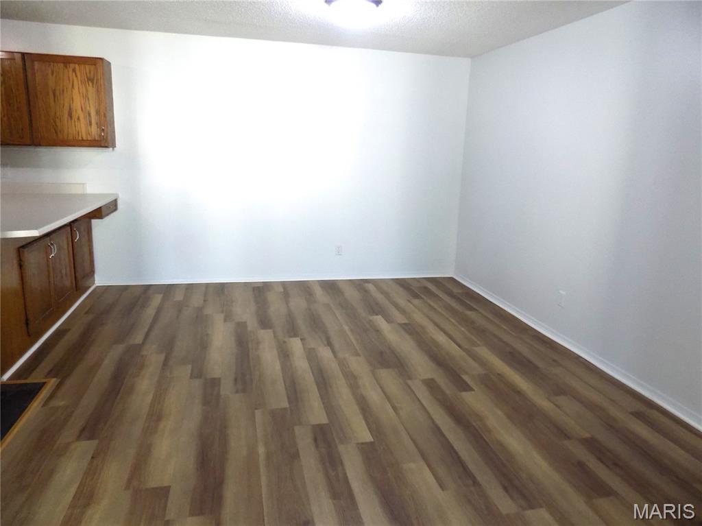 1003 Condo Drive Rolla, MO 65401 - Photo 6 of 24