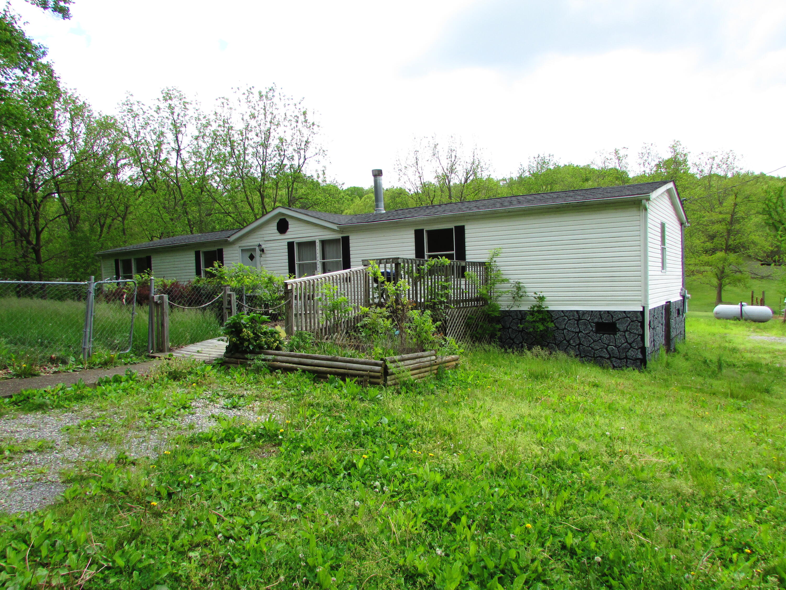 117 A A Deakins Road Jonesborough, TN 37659 - Photo 1 of 42 117 AA Deakins Road
