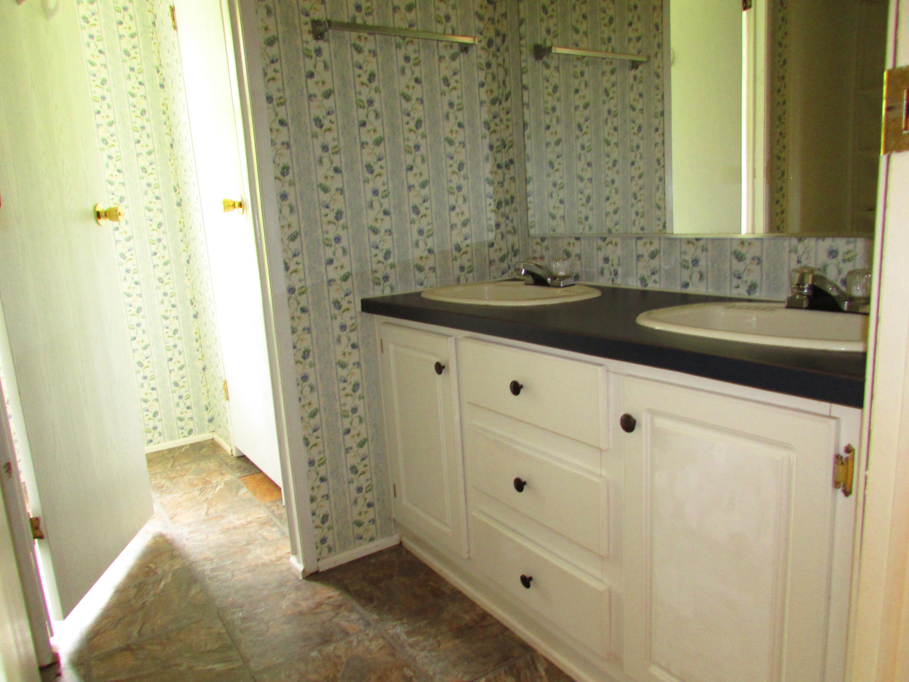 117 A A Deakins Road Jonesborough, TN 37659 - Photo 29 of 42 117 AA Deakins Road Jonesborough TN 3765