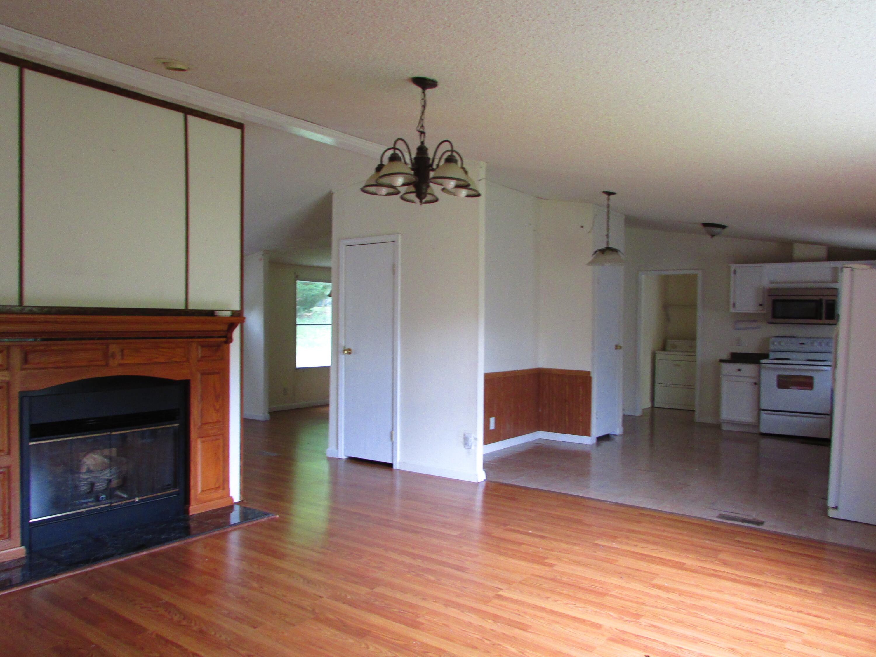 117 A A Deakins Road Jonesborough, TN 37659 - Photo 9 of 42 117 AA Deakins Road Jonesborough TN 3765