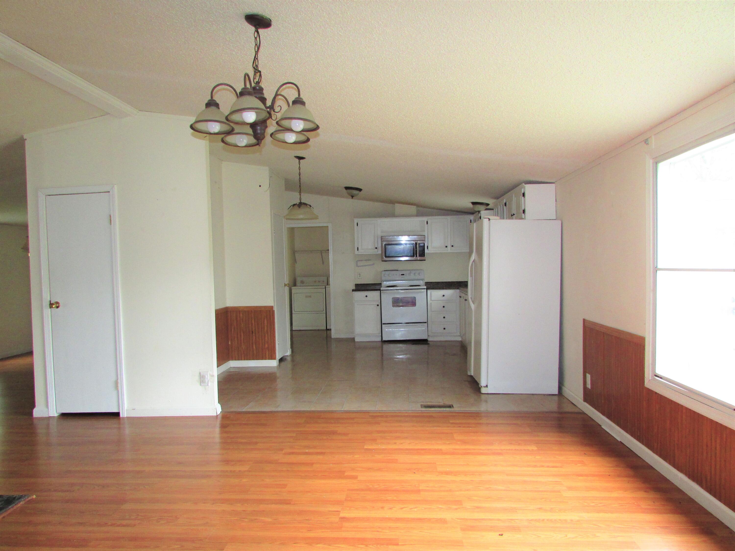 117 A A Deakins Road Jonesborough, TN 37659 - Photo 10 of 42 117 AA Deakins Road Jonesborough TN 3765