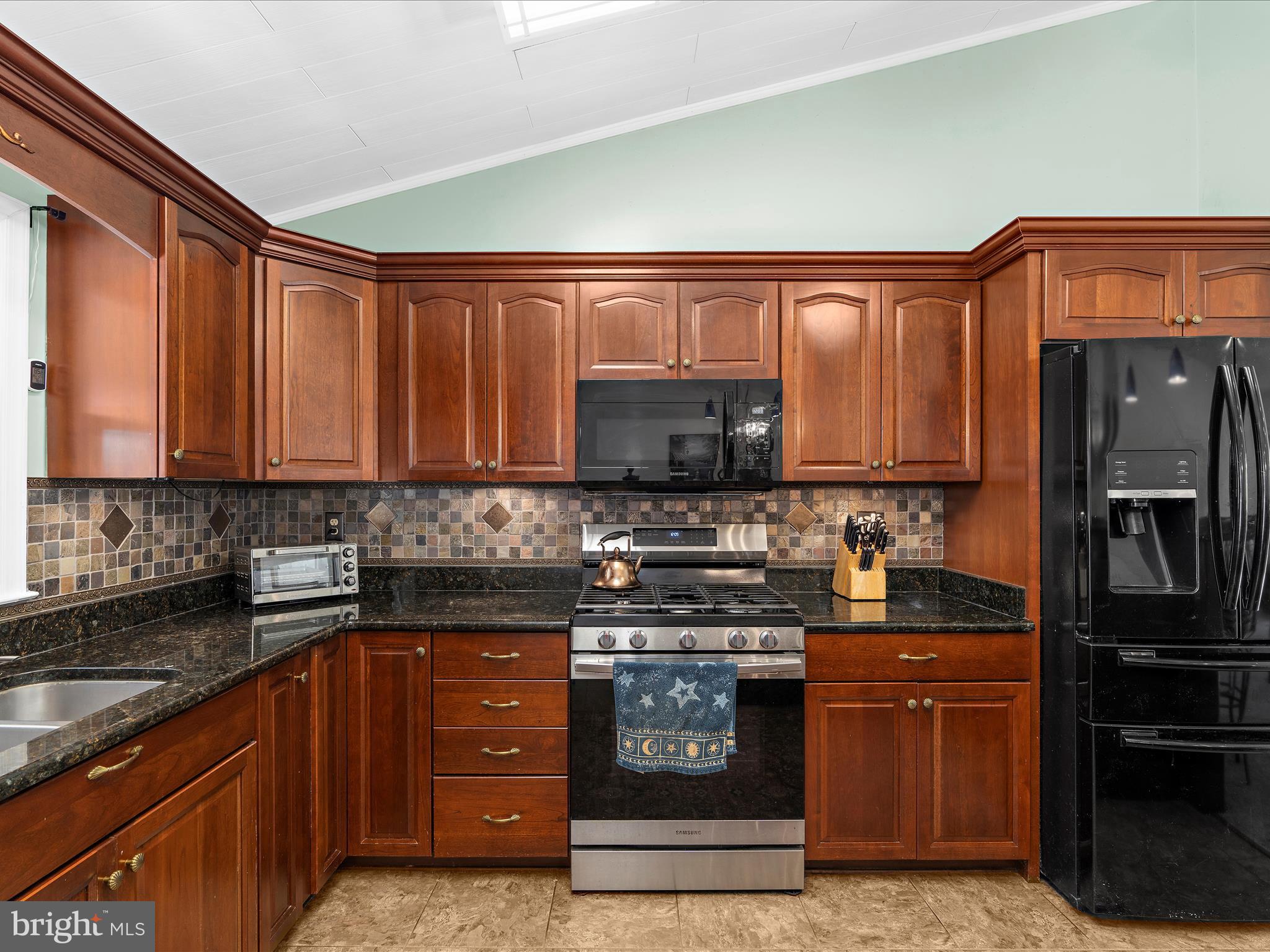 256 Whistling Pine Road Severna Park, MD 21146 - Photo 15 of 53 Gallery Image 15
