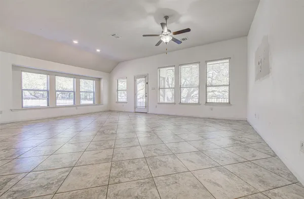 $355,000 | 413 Pinnacle View Drive, Georgetown, TX 78628