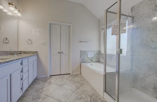 $355,000 | 413 Pinnacle View Drive, Georgetown, TX 78628