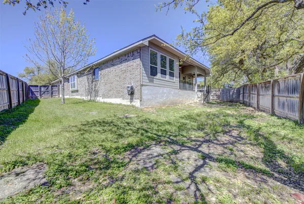 $355,000 | 413 Pinnacle View Drive, Georgetown, TX 78628