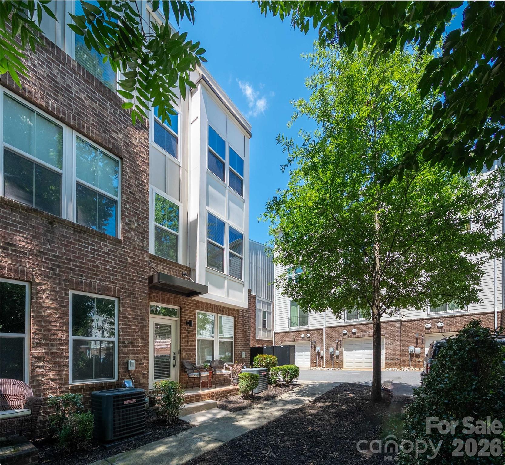 511 Old Mill Road Charlotte, NC 28206 - Photo 3 of 33 Gallery Image 3