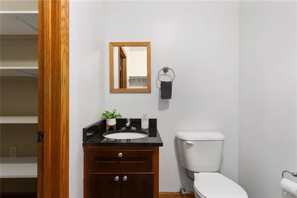 $700,000 | 22001 East 307th Street, Harrisonville, MO 64701