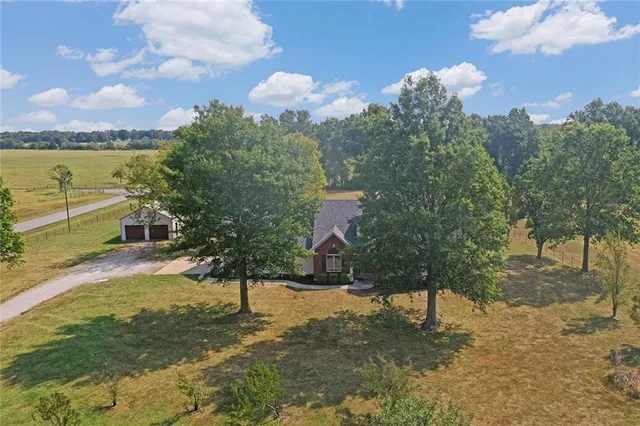 $700,000 | 22001 East 307th Street, Harrisonville, MO 64701