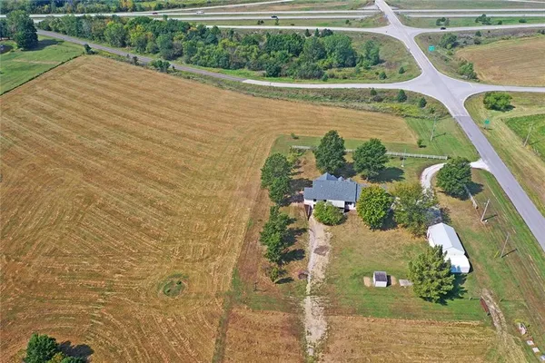$700,000 | 22001 East 307th Street, Harrisonville, MO 64701