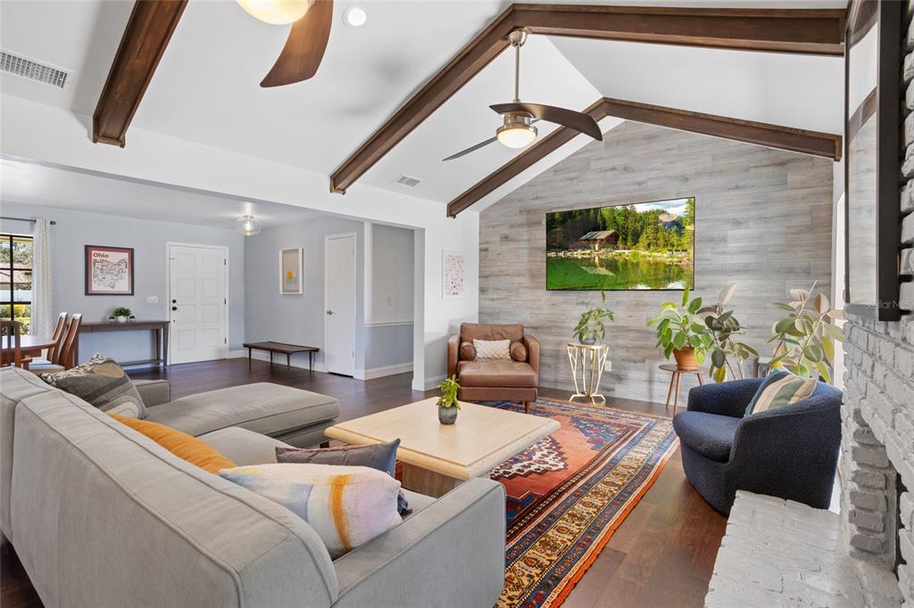 110 Valencia Loop, Unit L00P Altamonte Springs, FL 32714 - Photo 15 of 49 Gallery Image 15