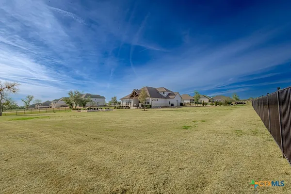 $999,990 | 217 Northcrest Drive, Liberty Hill, TX 78642