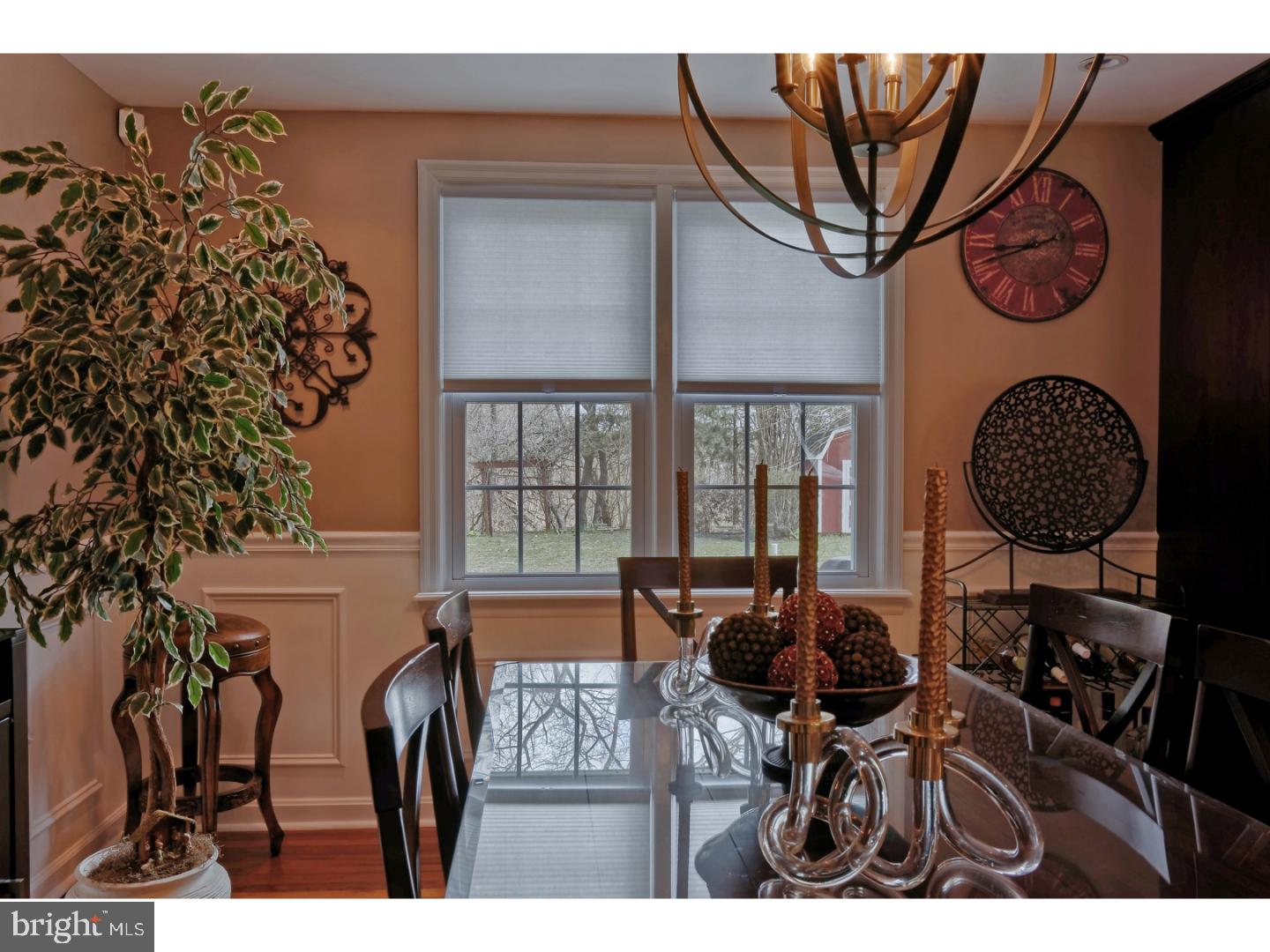 605 Hurffville - Cross Keys Road Sewell, NJ 08080 - Photo 8 of 25 Dining Room