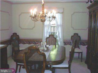 705 Jade Road Yardley, PA 19067 - Photo 4 of 6 Gallery Image 4