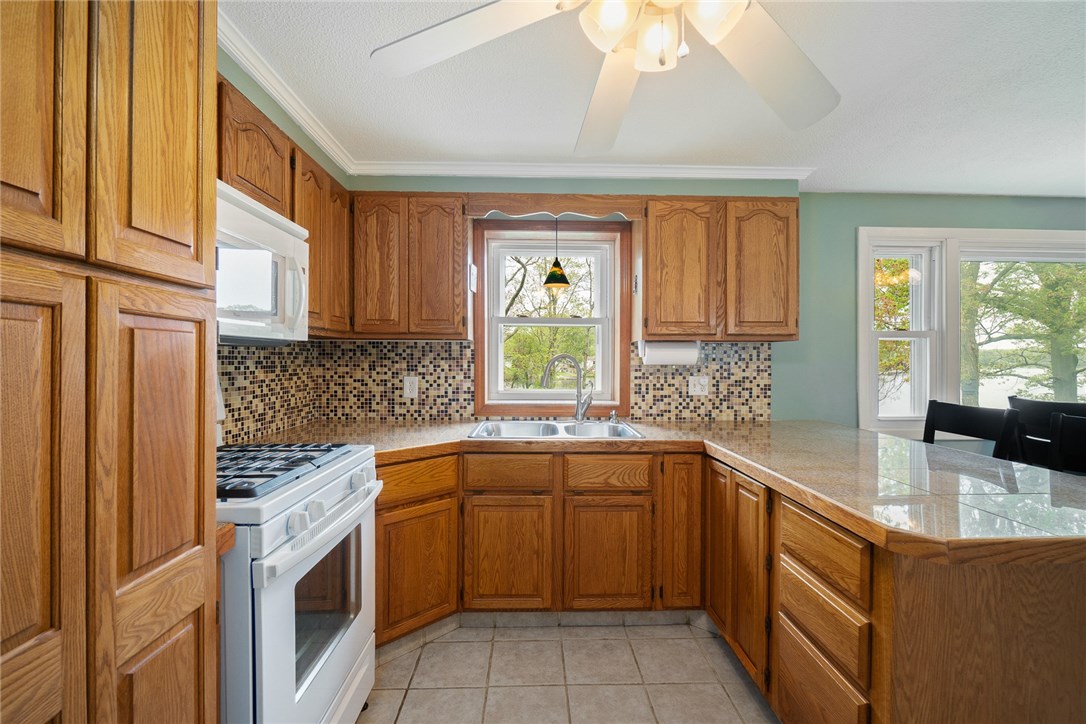 200 Hilton Road Warwick, RI 02889 - Photo 15 of 42 Gallery Image 15