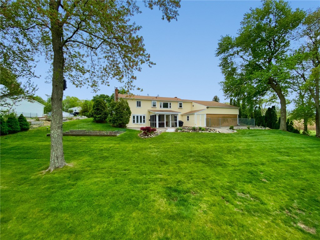 200 Hilton Road Warwick, RI 02889 - Photo 7 of 42 Gallery Image 7