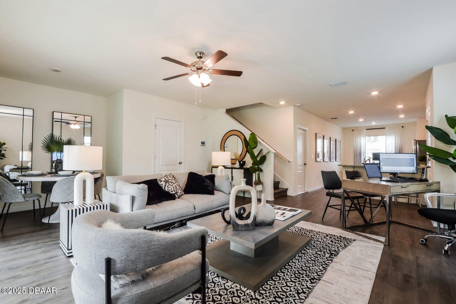 51 Center Grande Road Ormond Beach, FL 32174 - Photo 2 of 6 003-LivingRoom-EOG00025 (2)