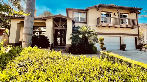$2,395,000 | 732 South S Rosecrest Circle, Anaheim Hills, CA 92808