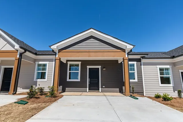a view of entrance of the house